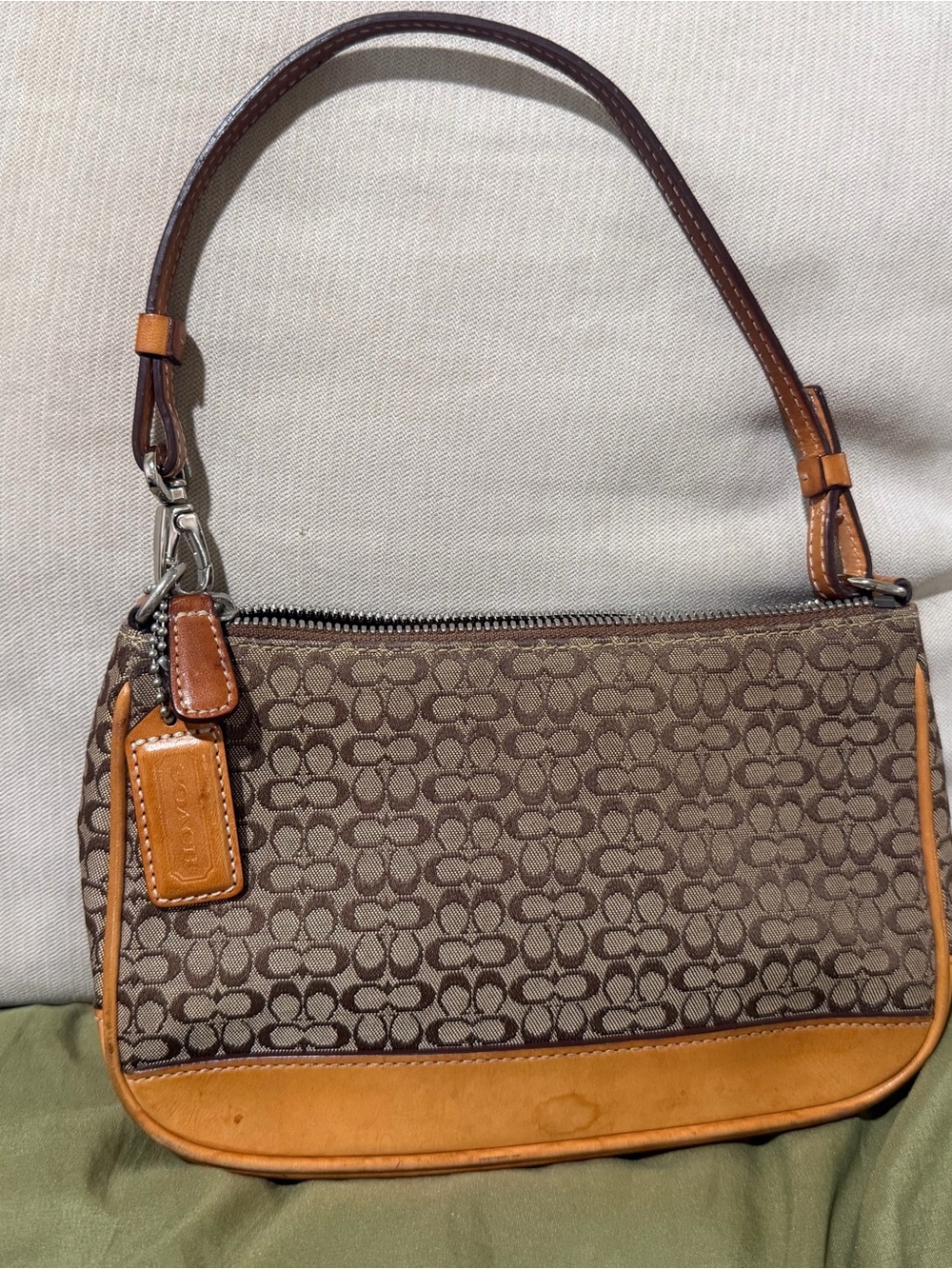 Authentic Vintage 2002 Y2K Coach Signature C Demi Pouch Orange Lining 6622P